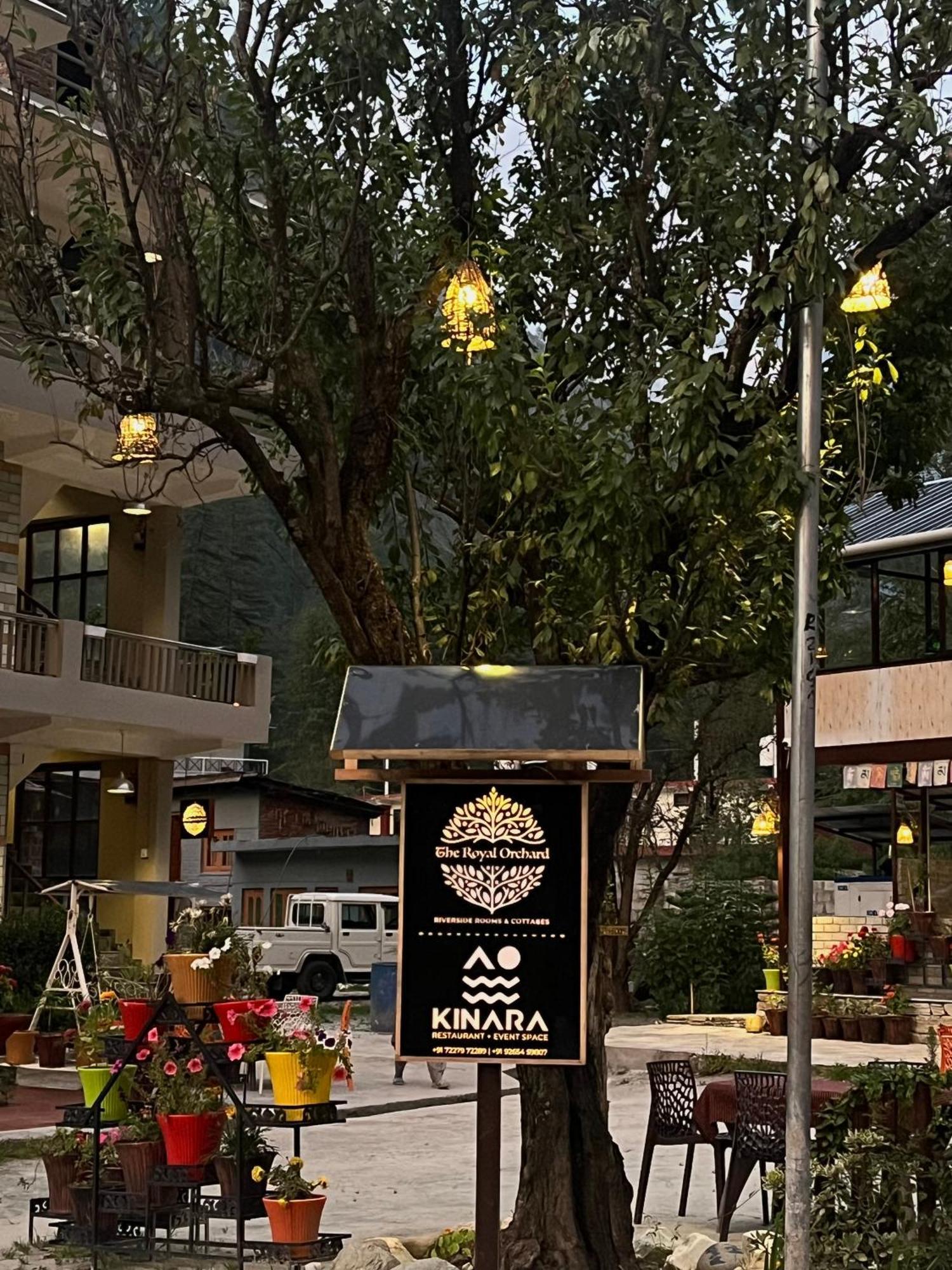 The Royal Orchard Kasol Hotel Bagian luar foto